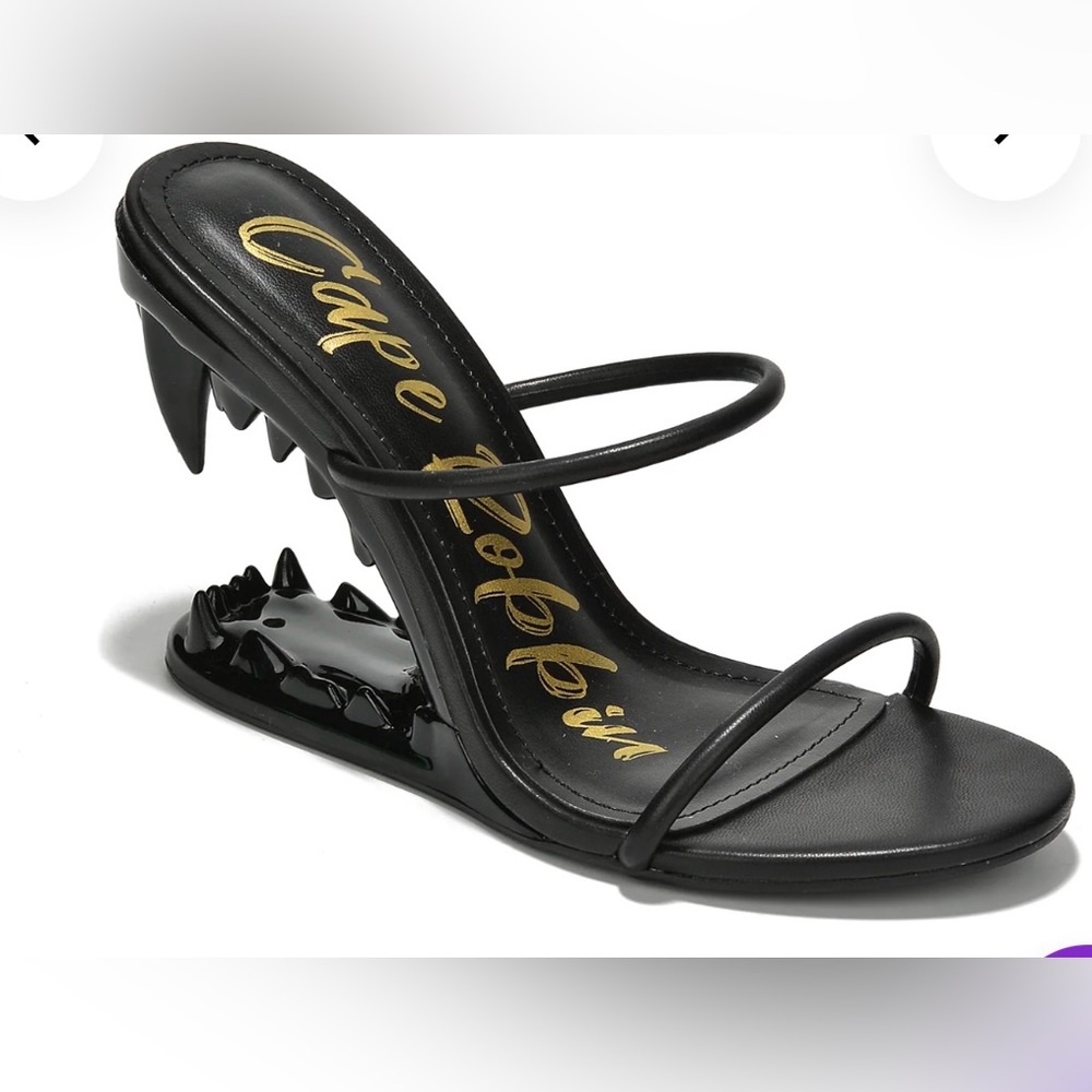 KADIN - BLACK - HEELS by CAPE ROBBIN sz 6